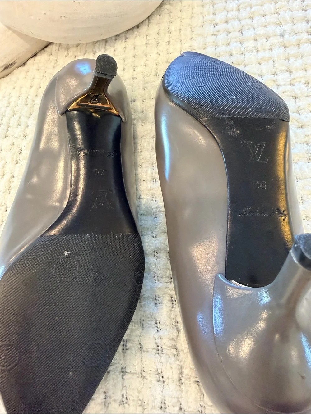 Louis Vuitton Two-Tone Grey and Black Pointed Toe Pumps